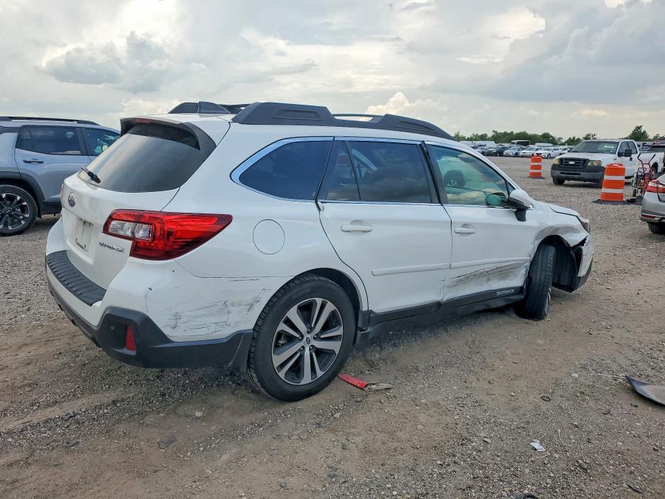 Продаж на аукціоні авто 2018 Subaru Outback, vin: 4S4BSANC7J3352600, номер лоту: 67901446