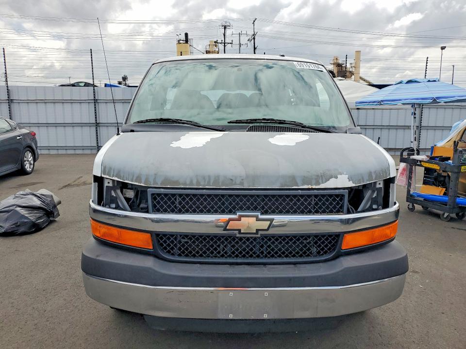 2015 Chevrolet Express G2500 მანქანა იყიდება აუქციონზე, vin: 1GBWGRFF3F1226692, აუქციონის ნომერი: 69806016