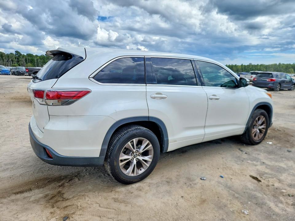 Продажа на аукционе авто 2016 Toyota Highlander, vin: 5TDZKRFH2GS178955, номер лота: 68048146