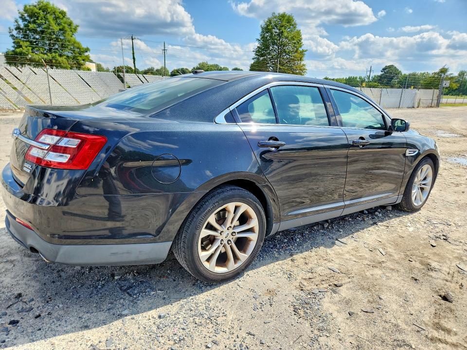 68939106 :رقم المزاد ، 1FAHP2E99DG174010 vin ، 2013 Ford Taurus مزاد بيع