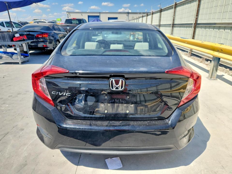 Продажа на аукционе авто 2018 Honda Civic, vin: 2HGFC2F59JH515805, номер лота: 67843216