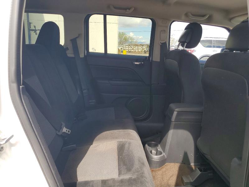71252886 :رقم المزاد ، 1C4NJPBB1FD264405 vin ، 2015 Jeep Patriot مزاد بيع