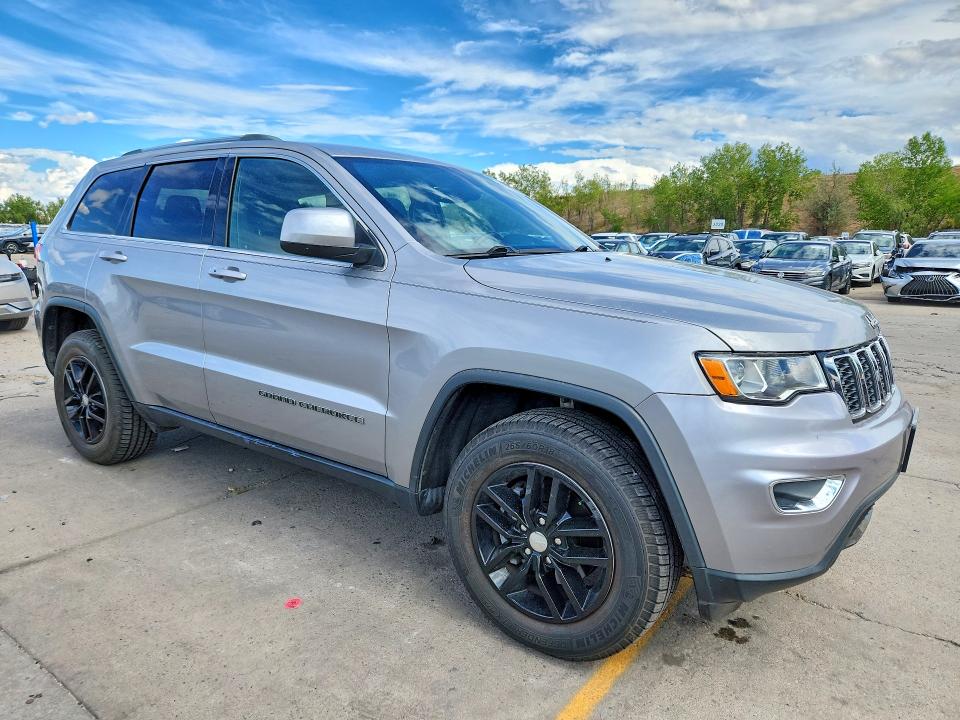 69588216 :رقم المزاد ، 1C4RJFAG9JC156864 vin ، 2018 Jeep Grand Cherokee مزاد بيع