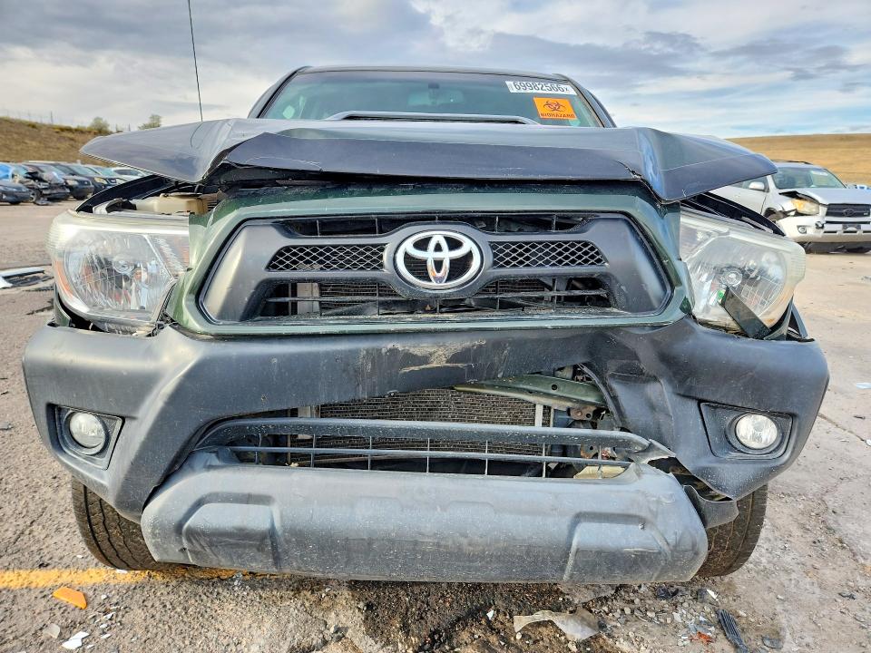 2013 Toyota Tacoma მანქანა იყიდება აუქციონზე, vin: 5TFLU4EN7DX049626, აუქციონის ნომერი: 69982566