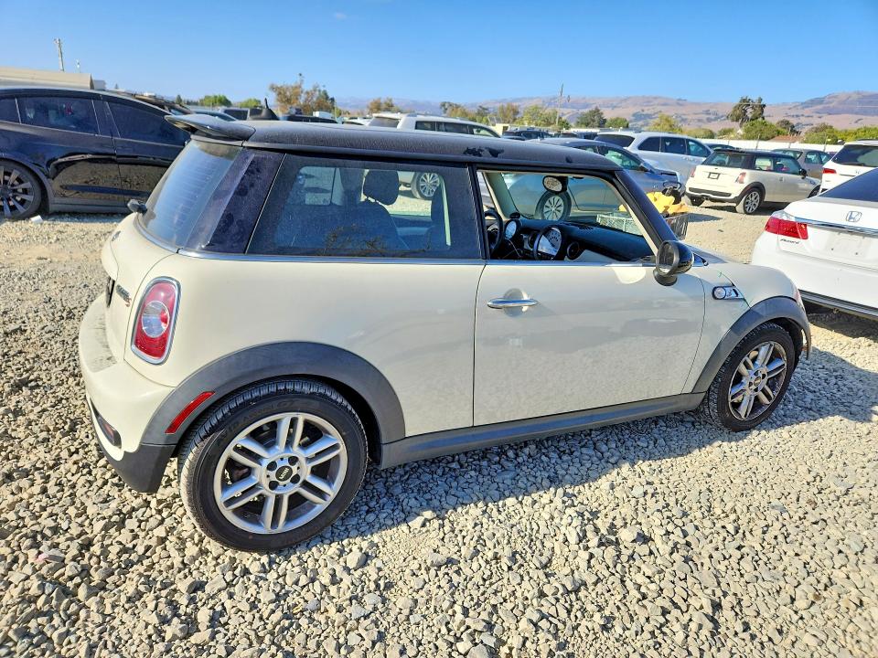 68851826 :رقم المزاد ، WMWSV3C56DT389974 vin ، 2013 Mini Cooper مزاد بيع