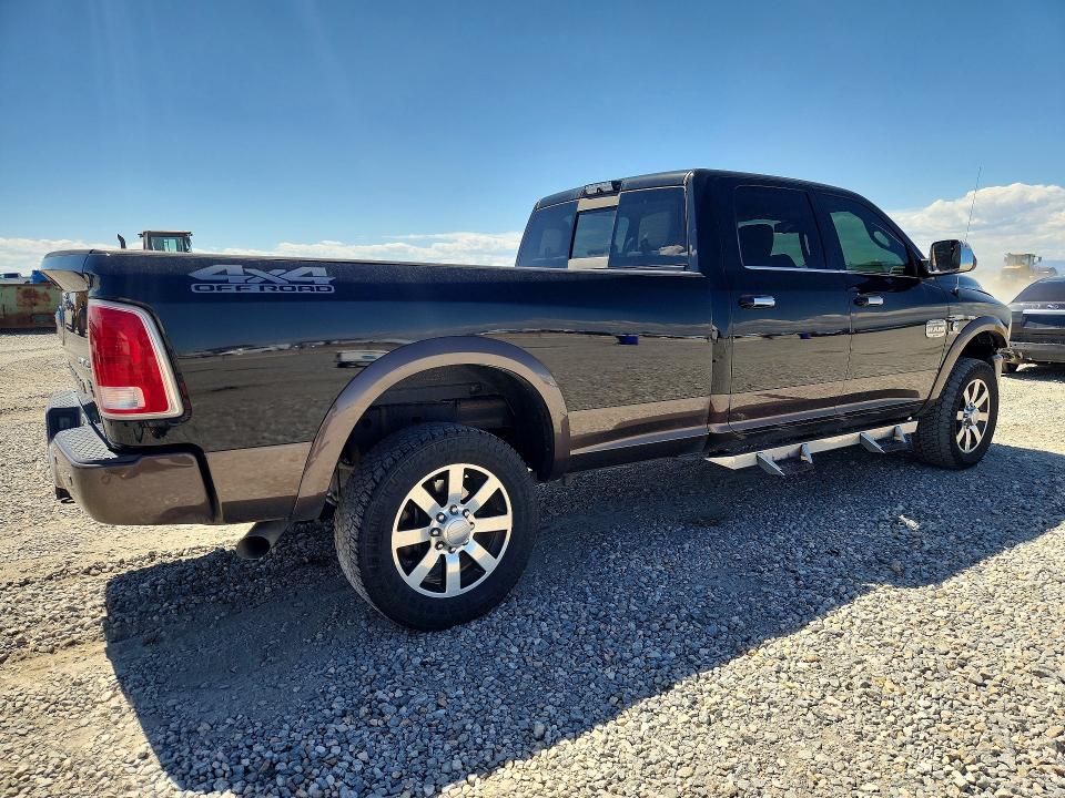 65890776 :رقم المزاد ، 3C6UR5LL2JG272810 vin ، 2018 Ram 2500 مزاد بيع