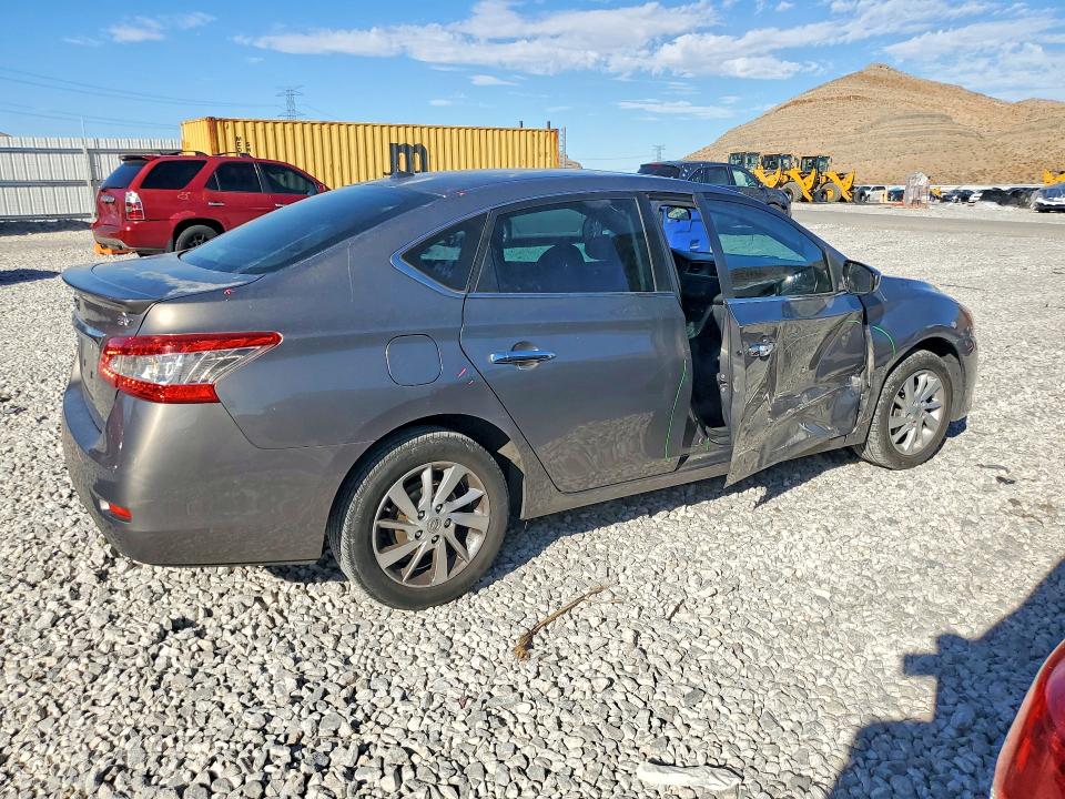 Продажа на аукционе авто 2015 Nissan Sentra, vin: 3N1AB7AP8FY366969, номер лота: 68621846