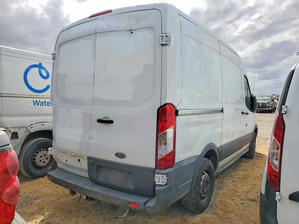 2017 Ford Transit მანქანა იყიდება აუქციონზე, vin: 1FTYE1CM7HKB57372, აუქციონის ნომერი: 66085346