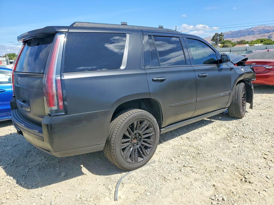 2015 Cadillac Escalade მანქანა იყიდება აუქციონზე, vin: 1GYS3CKJ5FR144231, აუქციონის ნომერი: 67375916