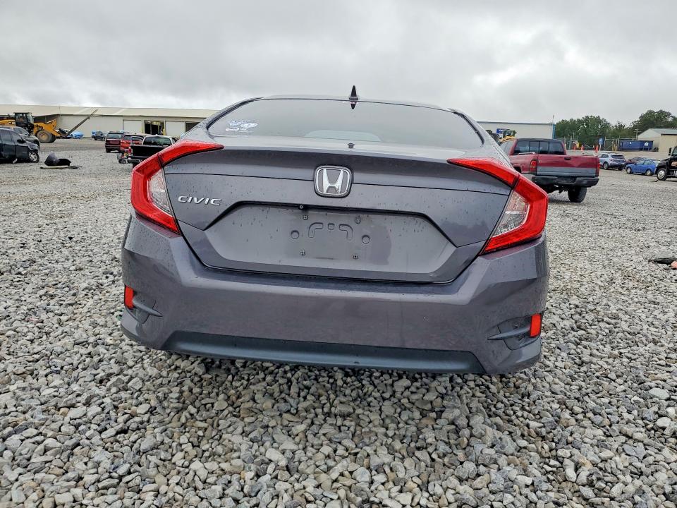 Продажа на аукционе авто 2018 Honda Civic, vin: 2HGFC2F79JH568165, номер лота: 69779806