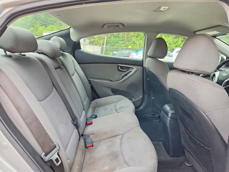 68221996 :رقم المزاد ، KMHDH4AE8CU459135 vin ، 2012 Hyundai Elantra مزاد بيع