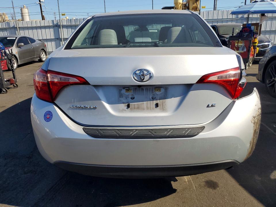 Продаж на аукціоні авто 2017 Toyota Corolla, vin: 5YFBURHE7HP677324, номер лоту: 68922206