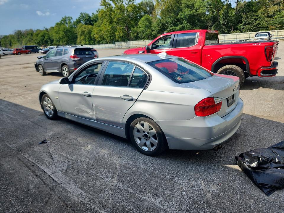 68981796 :رقم المزاد ، WBAVC935X7KX57184 vin ، 2007 Bmw 328 مزاد بيع