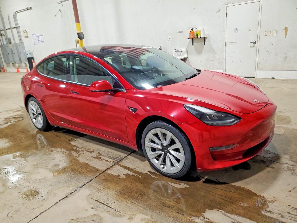 Продажа на аукционе авто 2022 Tesla Model 3, vin: 5YJ3E1EA5NF190778, номер лота: 69520836