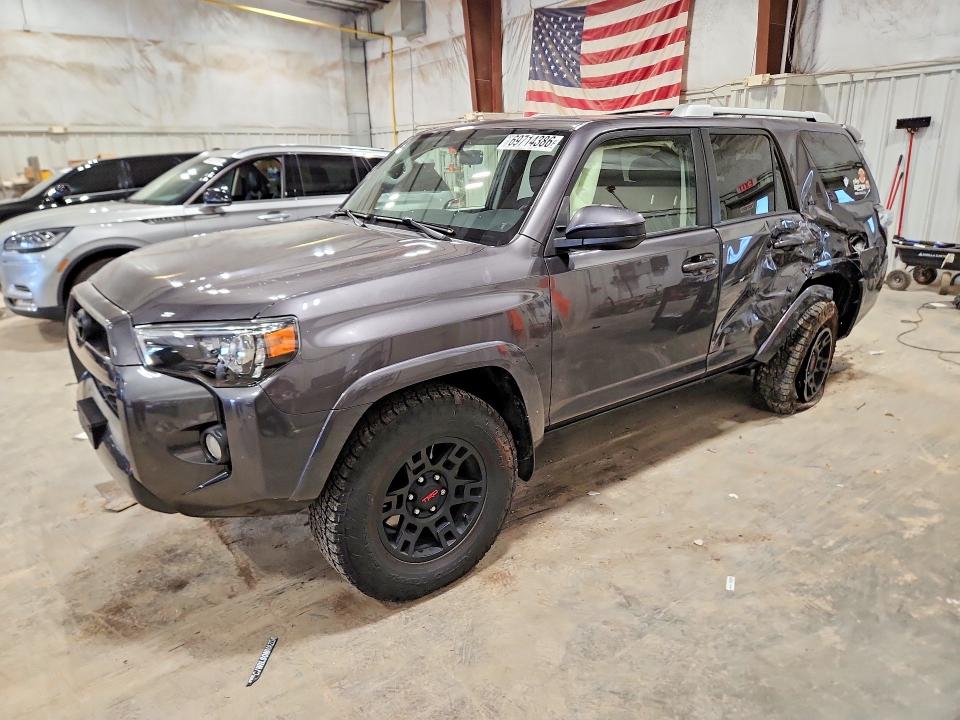 2015 Toyota 4runner მანქანა იყიდება აუქციონზე, vin: JTEBU5JR5F5207398, აუქციონის ნომერი: 69714386