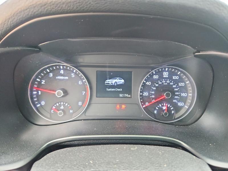 2019 Kia Forte მანქანა იყიდება აუქციონზე, vin: 3KPF24AD9KE070412, აუქციონის ნომერი: 67454406