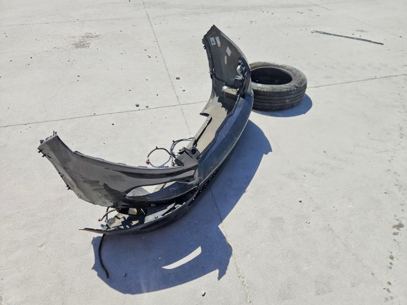 69173156 :رقم المزاد ، 1C4PJLCS6EW200282 vin ، 2014 Jeep Cherokee مزاد بيع
