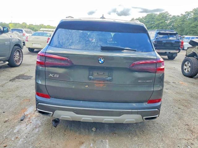 68575516 :رقم المزاد ، 5UXCR4C07M9F79366 vin ، 2021 Bmw X5 مزاد بيع
