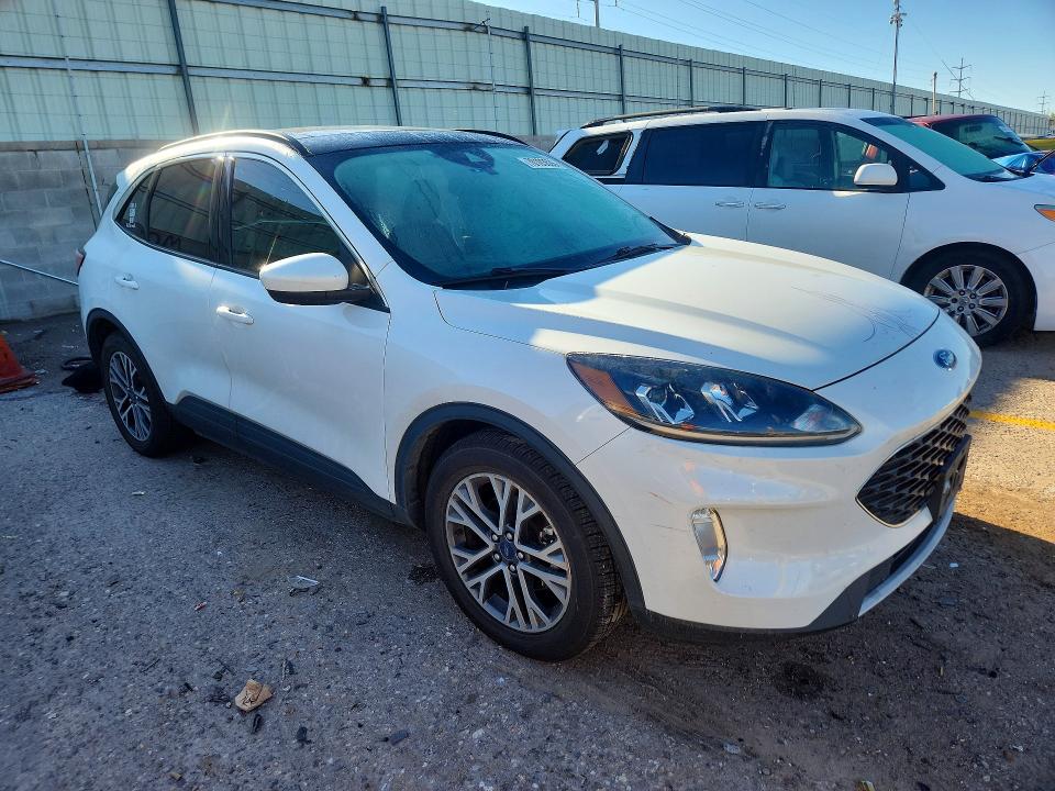 70103626 :رقم المزاد ، 1FMCU0H69LUA54898 vin ، 2020 Ford Escape مزاد بيع