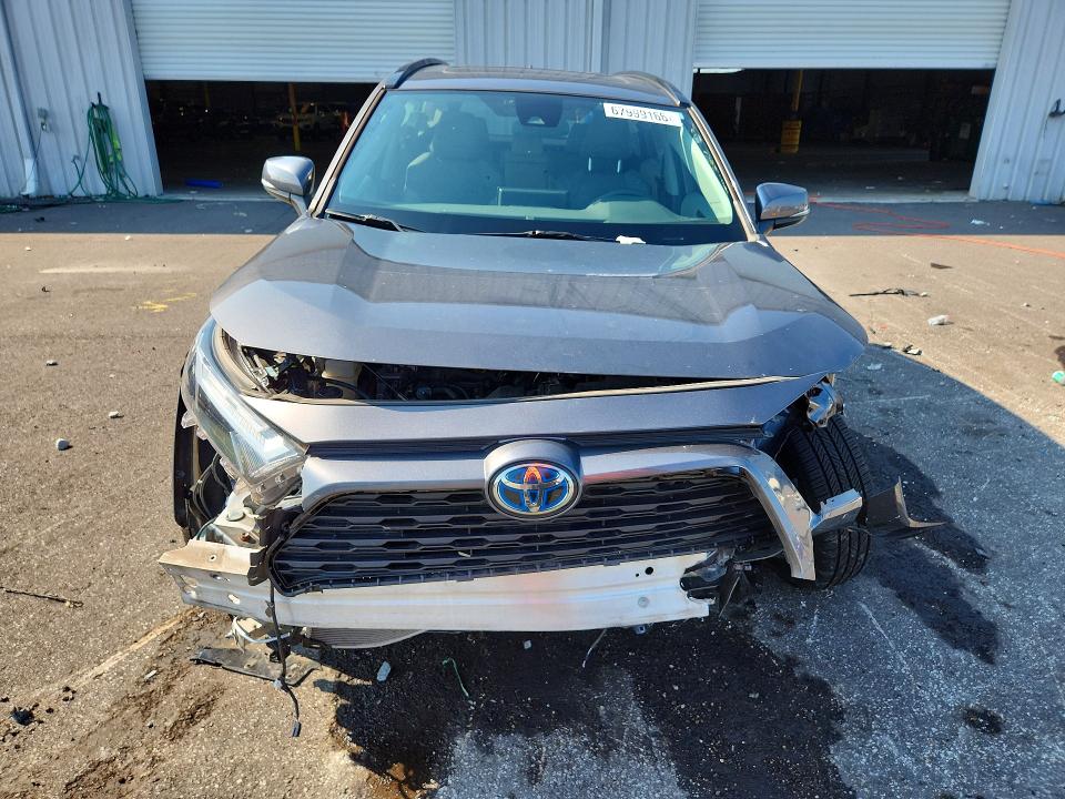 67999166 :رقم المزاد ، 4T3B6RFV5NU092014 vin ، 2022 Toyota Rav4 مزاد بيع
