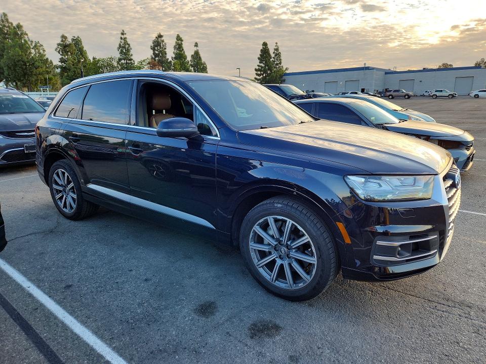 Aukcja sprzedaży 2018 Audi Q7, vin: WA1VAAF78JD010521, numer aukcji: 68407146