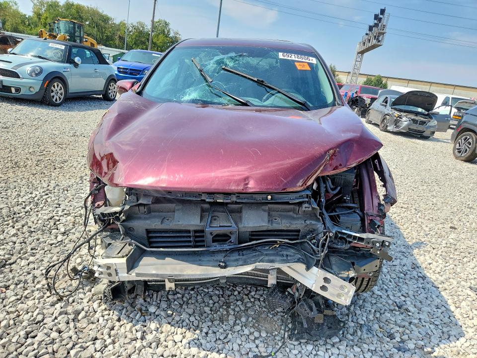 69218806 :رقم المزاد ، 7FARW2H84KE015038 vin ، 2019 Honda Cr-v مزاد بيع