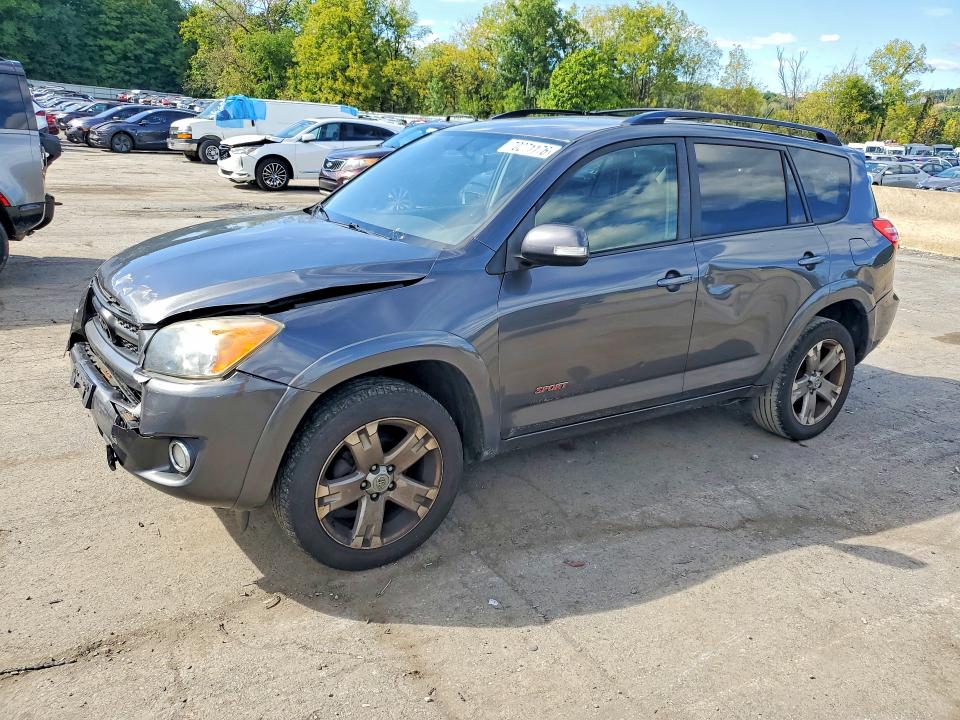 70271176 :رقم المزاد ، JTMRF4DV8B5042764 vin ، 2011 Toyota Rav4 مزاد بيع