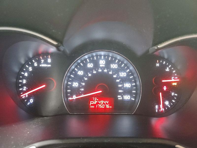 2015 Kia Sorento მანქანა იყიდება აუქციონზე, vin: 5XYKTDA61FG603973, აუქციონის ნომერი: 70441416