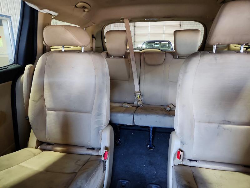 69027976 :رقم المزاد ، KNDMB5C15F6061699         vin ، 2015 Kia Sedona مزاد بيع