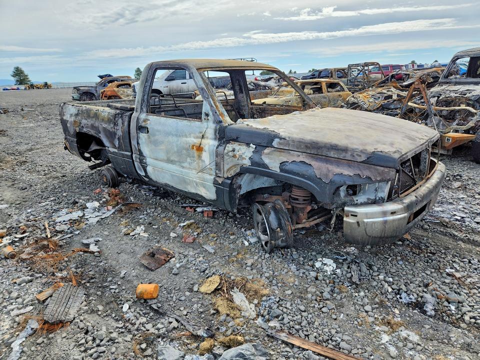 2000 Dodge Ram 1500 მანქანა იყიდება აუქციონზე, vin: 1B7HF16Z6YS590993, აუქციონის ნომერი: 65549296