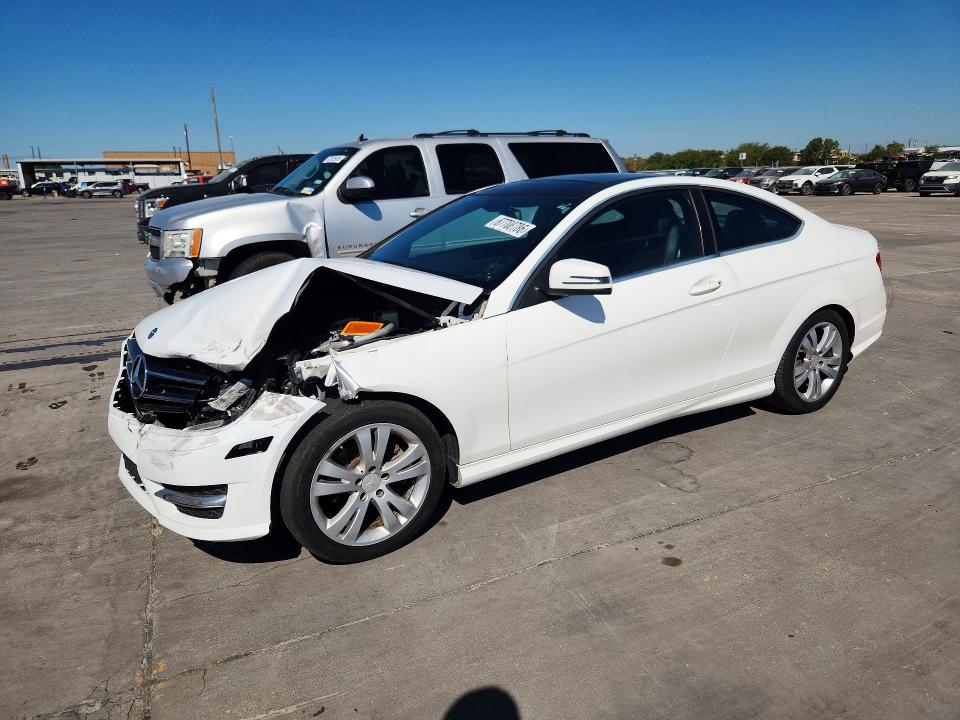 67708786 :رقم المزاد ، WDDGJ4HB2EG295406 vin ، 2014 Mercedes-benz C مزاد بيع