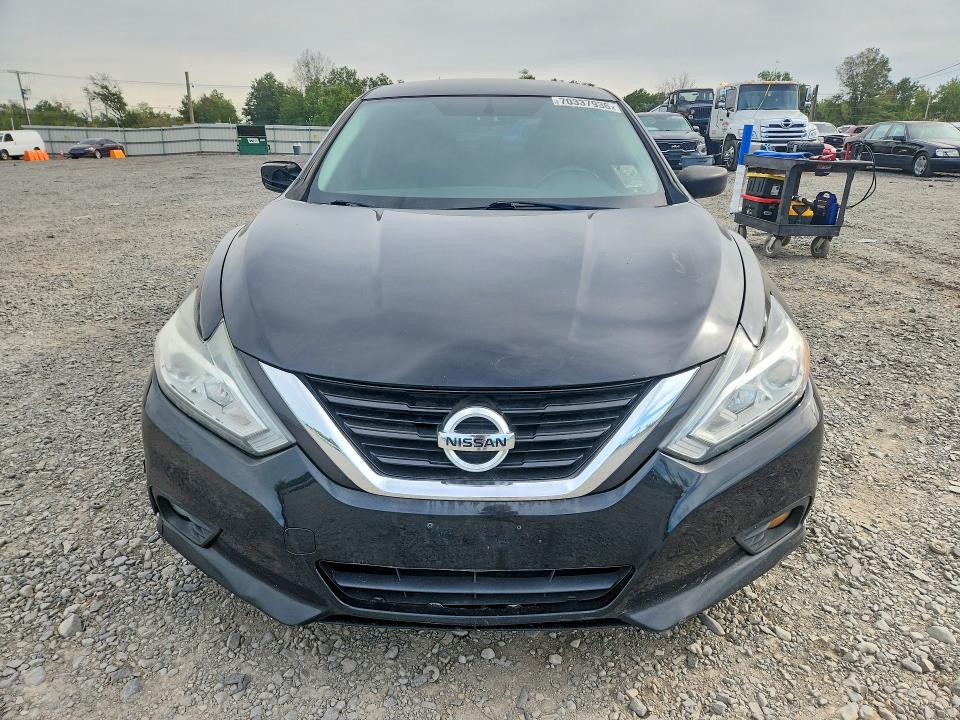 Продажа на аукционе авто 2017 Nissan Altima, vin: 1N4AL3AP3HC203540, номер лота: 70337936