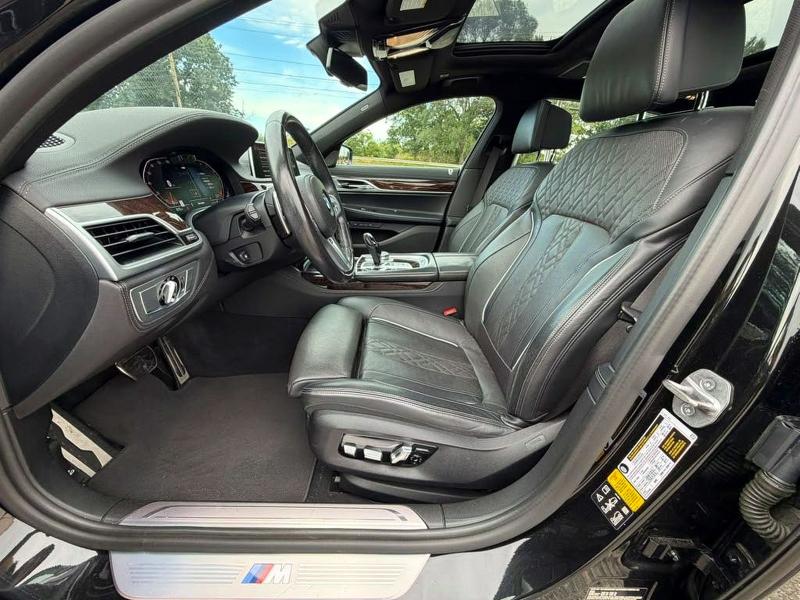 70374006 :رقم المزاد ، WBA7T4C03NCK23662 vin ، 2022 Bmw 740 مزاد بيع