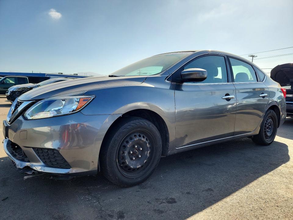 Продаж на аукціоні авто 2018 Nissan Sentra, vin: 3N1AB7AP4JY300198, номер лоту: 69613256