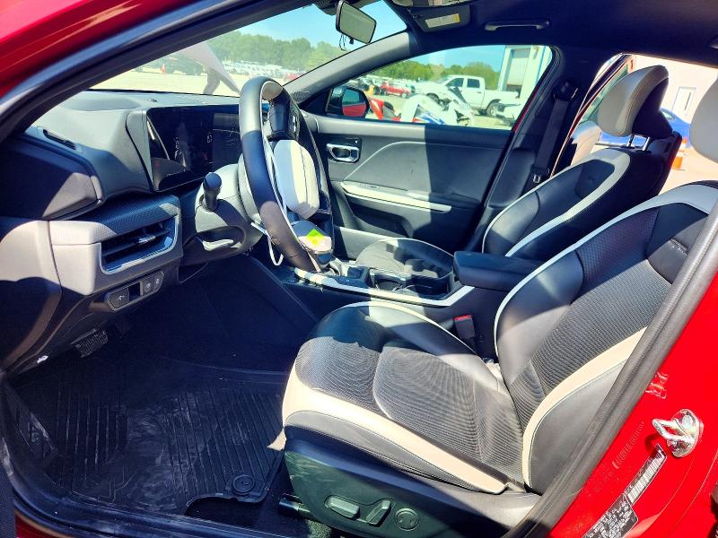 Продажа на аукционе авто 2026 Kia K4, vin: 3KPFW4DE4TE281012, номер лота: 69866396