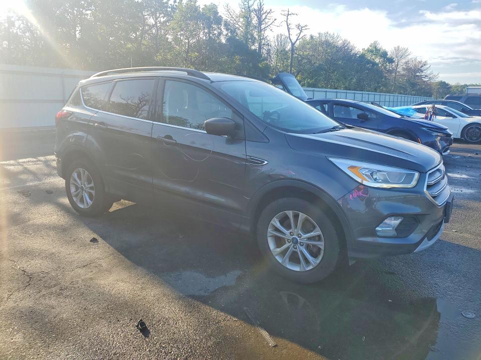 2019 Ford Escape მანქანა იყიდება აუქციონზე, vin: 1FMCU9HD3KUA84321, აუქციონის ნომერი: 67862896