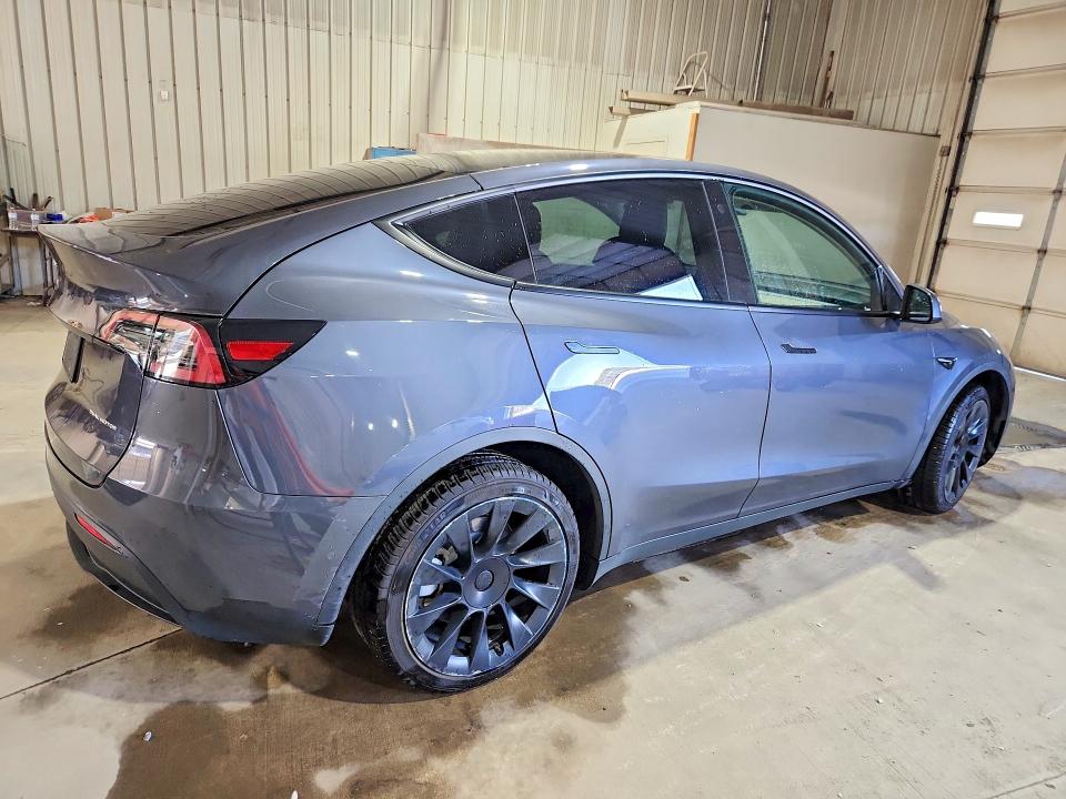 2022 Tesla Model Y მანქანა იყიდება აუქციონზე, vin: 7SAYGDEE2NF317185, აუქციონის ნომერი: 68156596