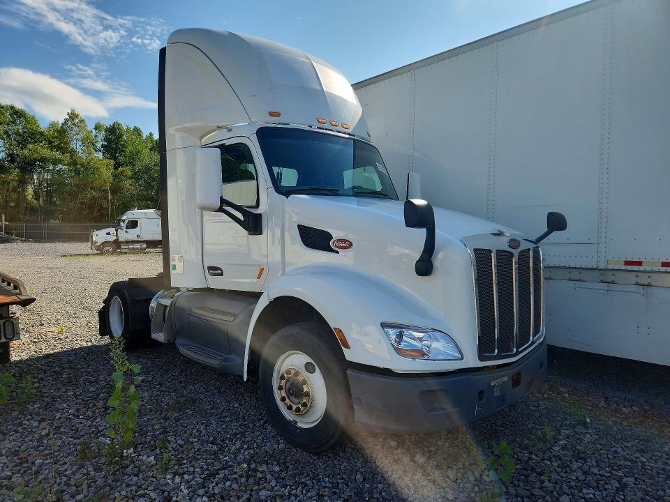 Aukcja sprzedaży 2018 Peterbilt 579, vin: 1XPBA48XXJD478109, numer aukcji: 65238196