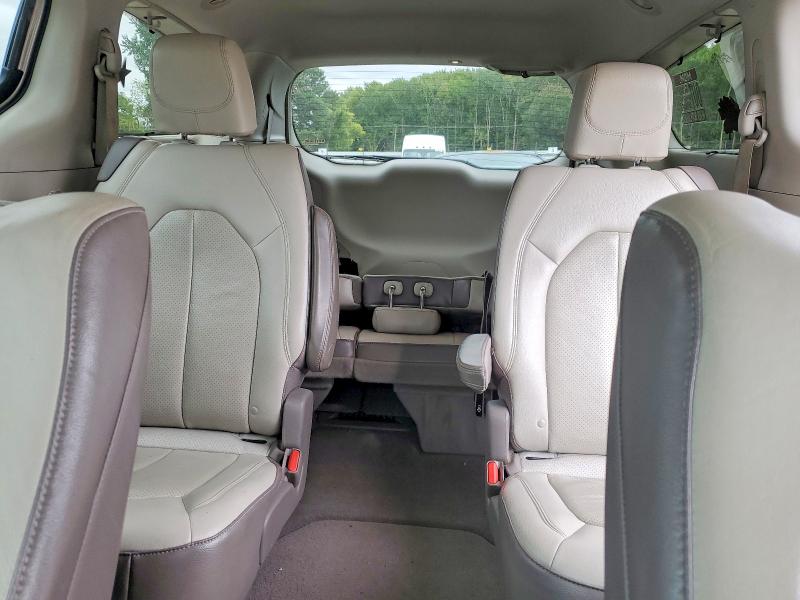 Продажа на аукционе авто 2017 Chrysler Pacifica, vin: 2C4RC1EG7HR644543, номер лота: 70604536