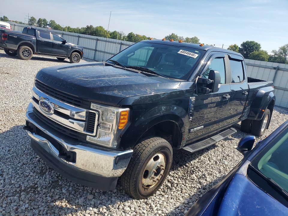 2017 Ford F350 მანქანა იყიდება აუქციონზე, vin: 1FT8W3DT3HEE31096, აუქციონის ნომერი: 68046646