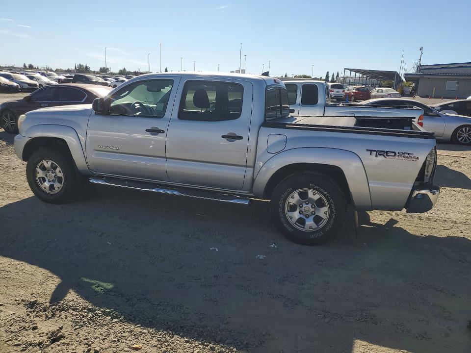 Продажа на аукционе авто 2012 Toyota Tacoma, vin: 3TMLU4EN9CM087248, номер лота: 70516386