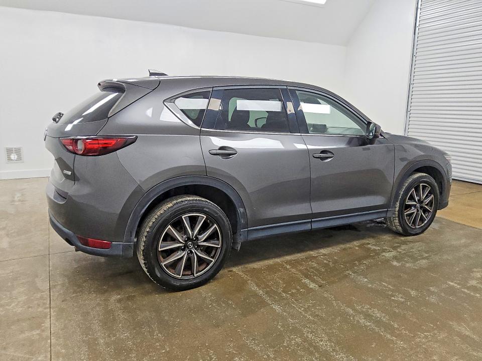 68006966 :رقم المزاد ، JM3KFBDL1H0109397 vin ، 2017 Mazda Cx-5 مزاد بيع