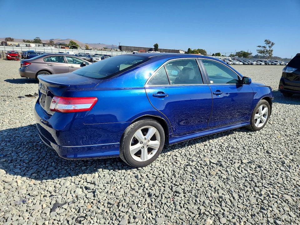 2010 Toyota Camry მანქანა იყიდება აუქციონზე, vin: 4T1BF3EK3AU531864, აუქციონის ნომერი: 68894456