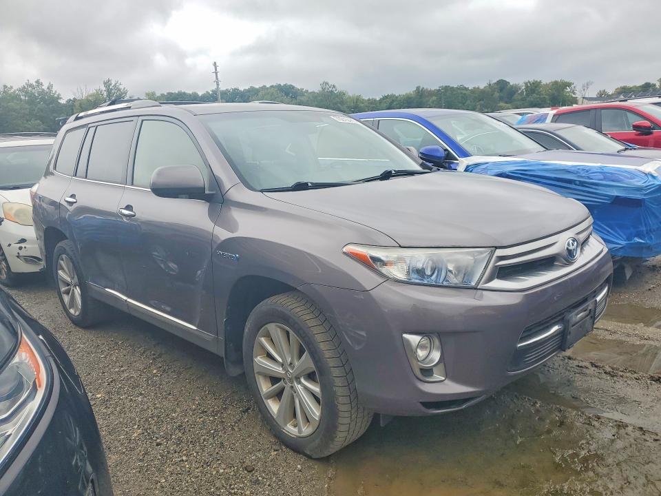 2013 Toyota Highlander მანქანა იყიდება აუქციონზე, vin: JTEDC3EH0D2019193, აუქციონის ნომერი: 70215486