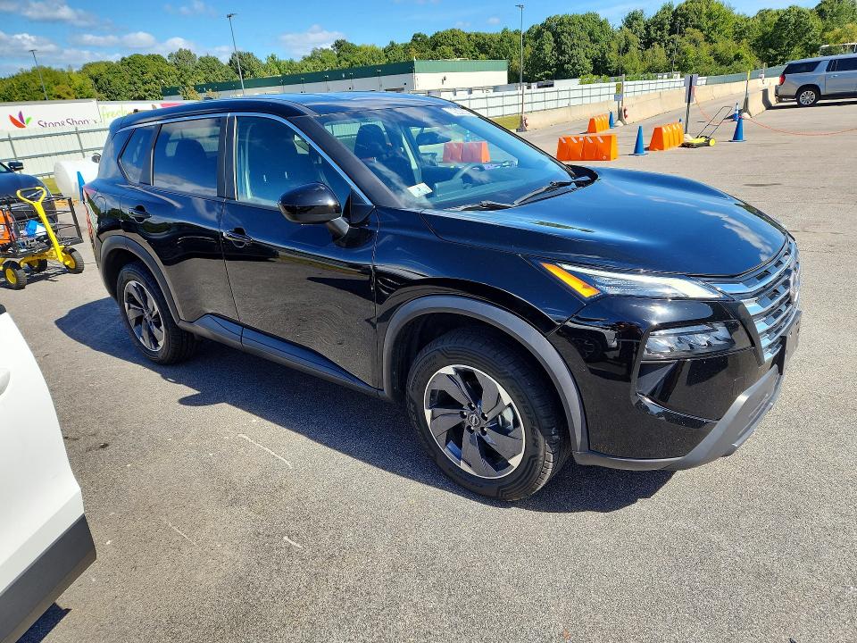 69648846 :رقم المزاد ، 5N1BT3BA0RC748553 vin ، 2024 Nissan Rogue مزاد بيع