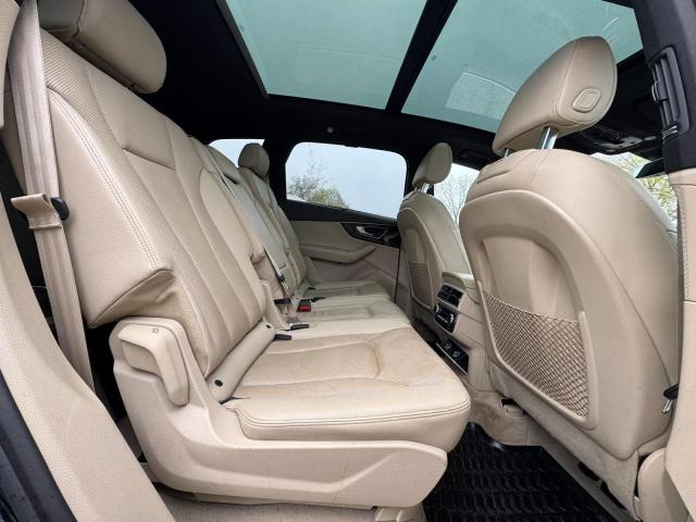 Продажа на аукционе авто 2017 Audi Q7, vin: WA1LAAF7XHD031470, номер лота: 68411856