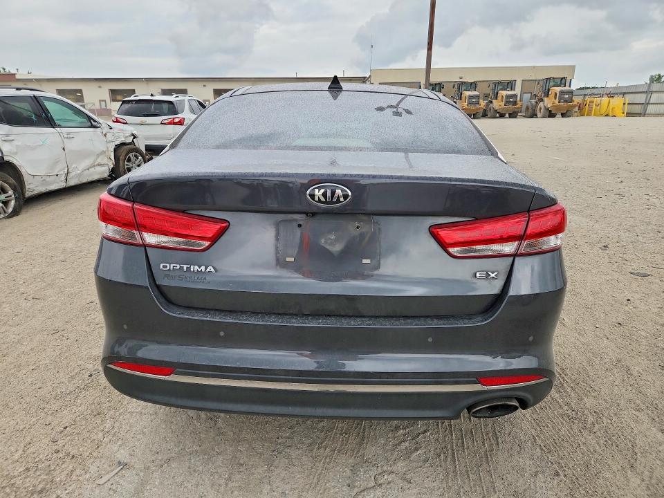 Продажа на аукционе авто 2018 Kia Optima, vin: 5XXGU4L3XJG226790, номер лота: 68422966
