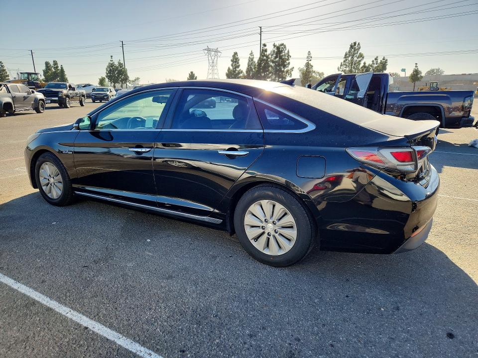 Продажа на аукционе авто 2016 Hyundai Sonata Hybrid, vin: KMHE24L18GA012523, номер лота: 71234926
