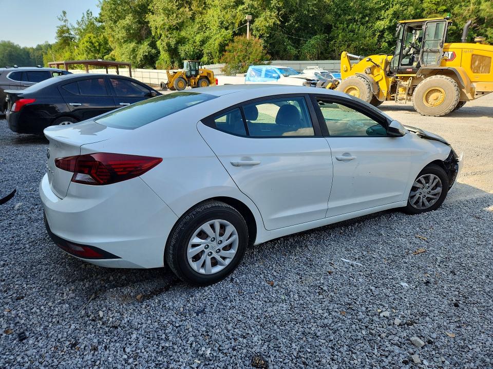 2020 Hyundai Elantra მანქანა იყიდება აუქციონზე, vin: 5NPD74LF4LH500626, აუქციონის ნომერი: 68196516