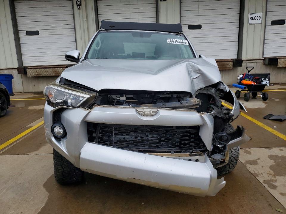 Aukcja sprzedaży 2018 Toyota 4runner, vin: JTEBU5JR3J5545164, numer aukcji: 68343366